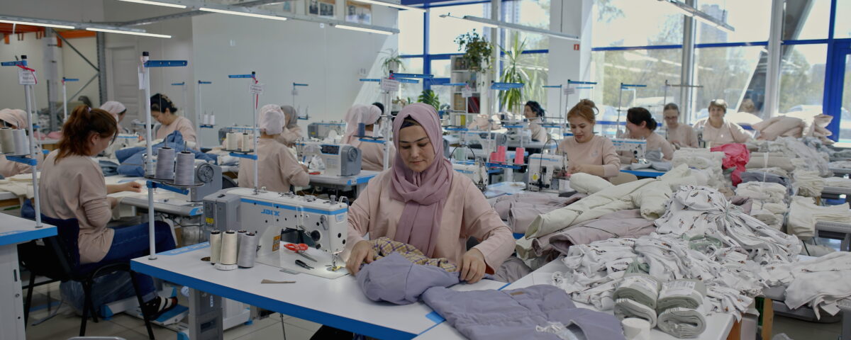 What to Look for in Clothing Manufacturing Companies USA Brands Work With