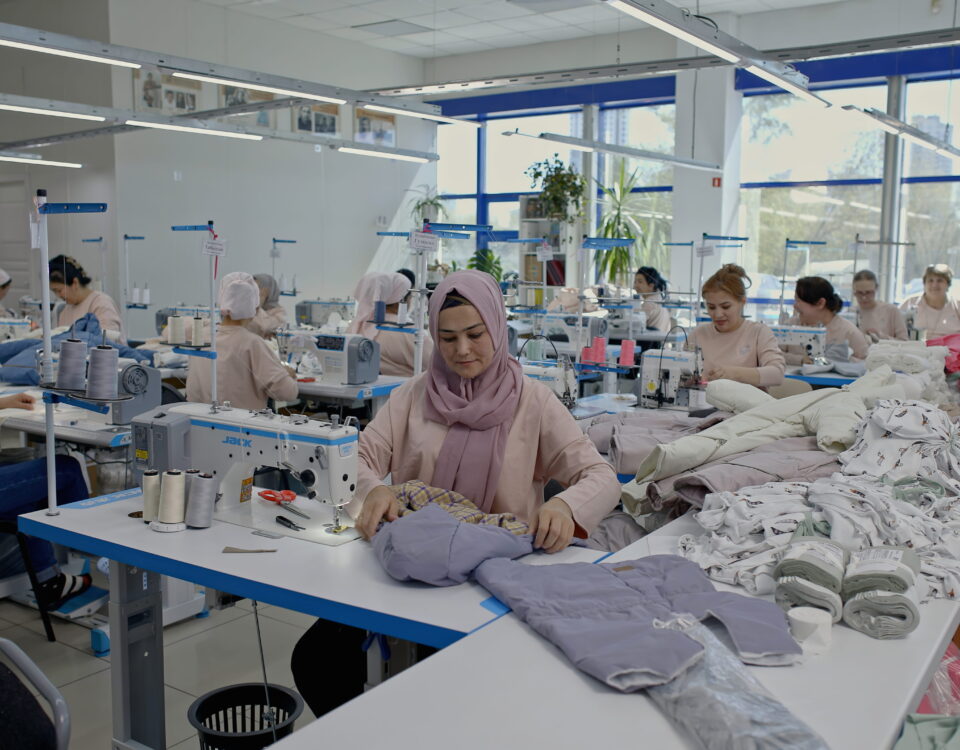 What to Look for in Clothing Manufacturing Companies USA Brands Work With