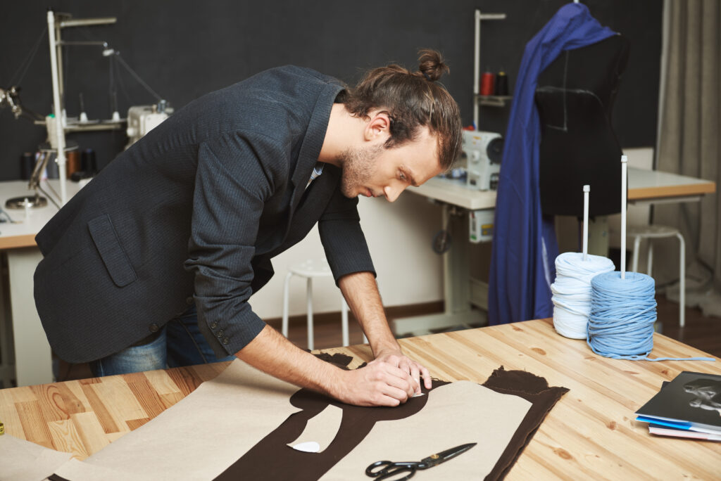 Customization Options: Elevating Your Tracksuit Designs